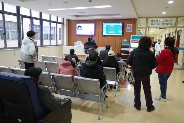 东方配资 中国心脏健康日| 偏头痛有可能是“心病”，专家提醒关注心脏小孔